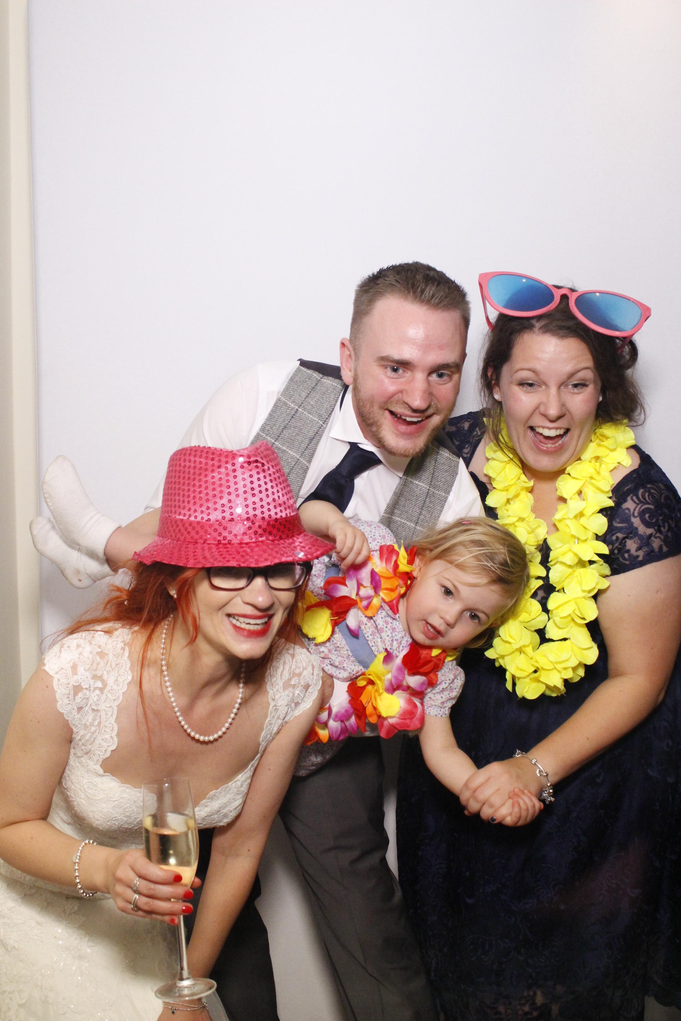 Luke & Emily's Wedding | View more photos from the event at gallery.myphotoboothexperience.co.uk/u/MyPhotoBoothExperienceLtd/Luke-Emilys-Wedding